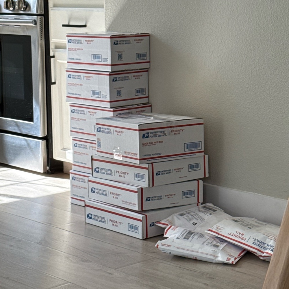 All orders have been shipped MONDAY morning!